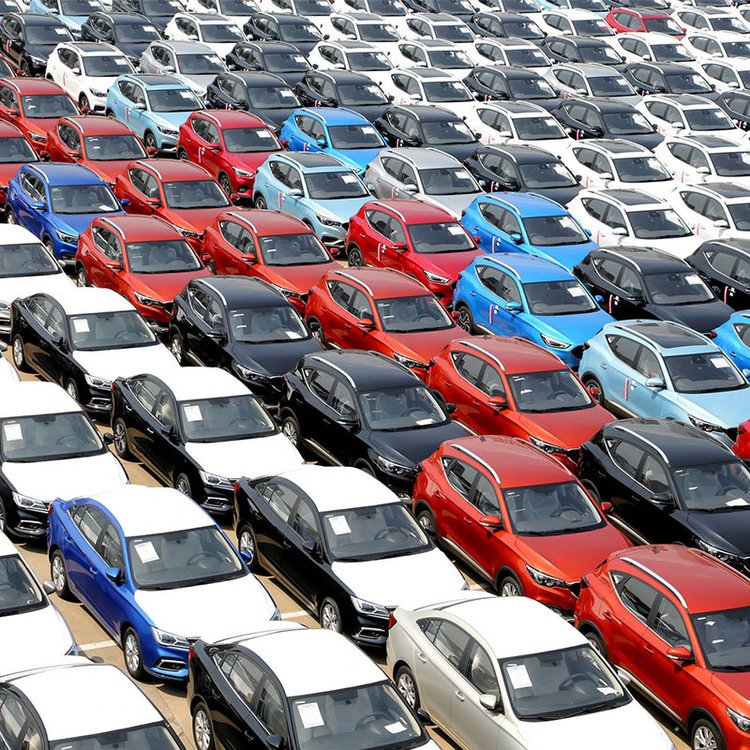 廣州南沙港至迪拜新能源汽車(chē)滾裝船運(yùn)輸與報(bào)關(guān)出口代理指南